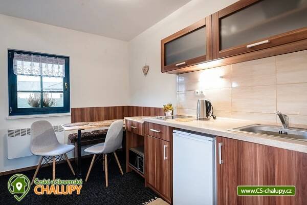 Chalupa s apartmány Bešeňová - Liptovská Mara (3S-079): CS chalupy, pronájem chaty a chalupy