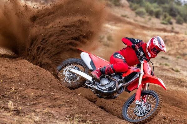 Honda CRF250R modelového roku 