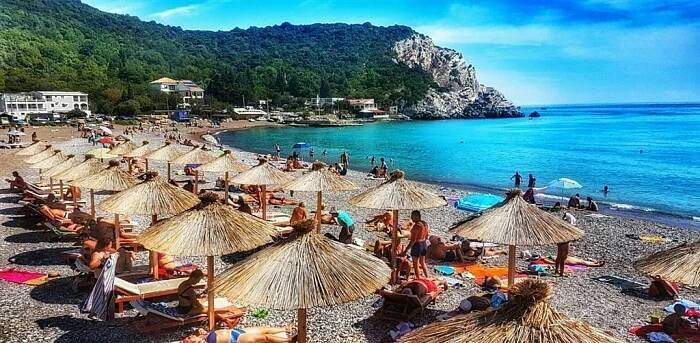 Hotel Galeb (Čanj), Černá Hora Bar - 6 390 Kč Invia