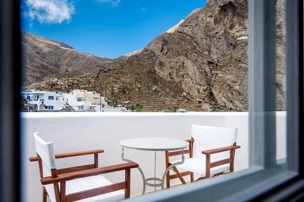 Lavarock Santorini 3* Perissa (Santorini)