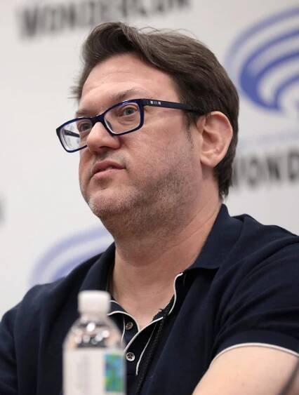 Mark Russell (writer)