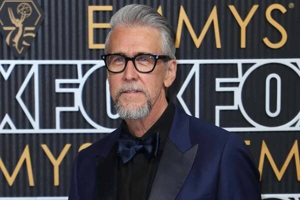 Succession's Alan Ruck Says His Cane Has Become a 'Security Blanket': 'I Had to Bring It' (Exclusive)