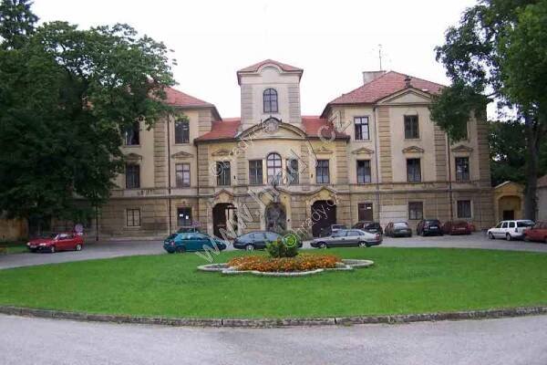 Lázně Bělohrad