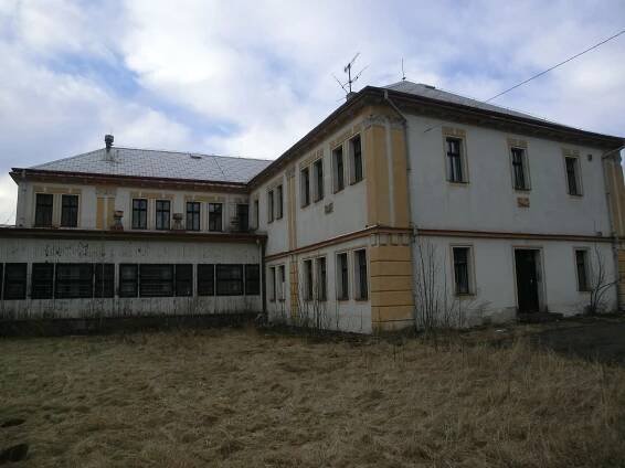Soubor:Studenec zámek-CIMG1896.jpg – Wikipedie