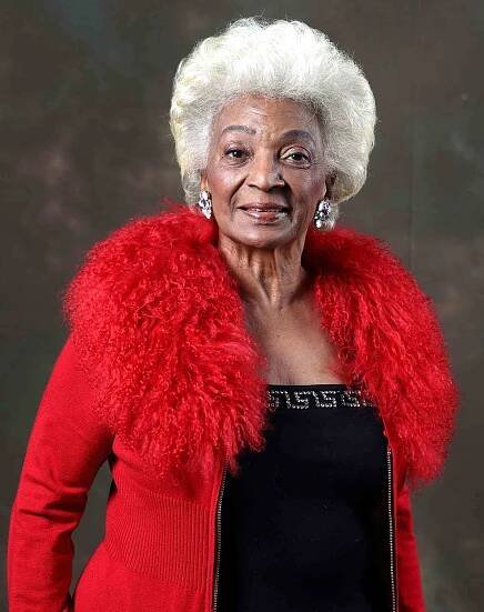 Nichelle Nichols, Barrier-Breaking 'Star Trek' Actress, Dead at 89