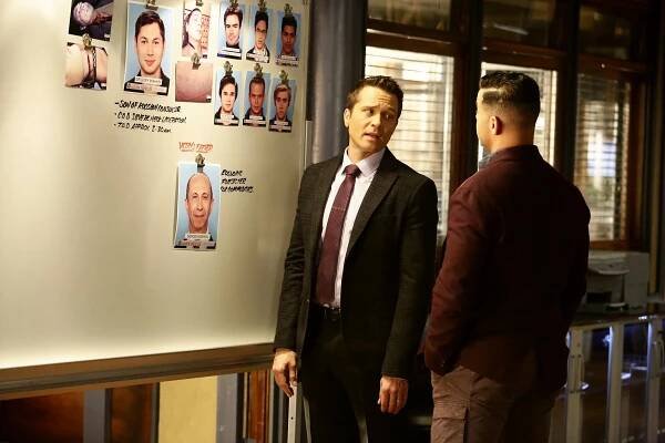 Castle na zabití - Rudá smrt - Z filmu - Seamus Dever