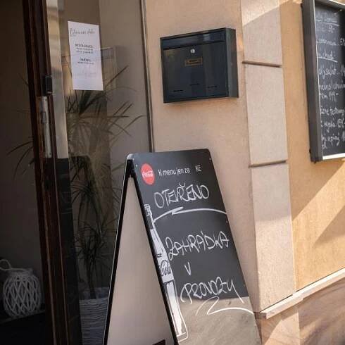 Restaurace Nobiles hotel Šternberk 5