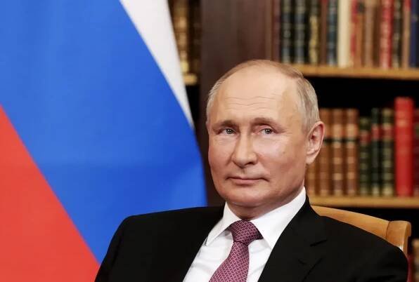 Vladimir Putin bude kandidovať v prezidentských voľbách v roku 2024 - Zem&Vek