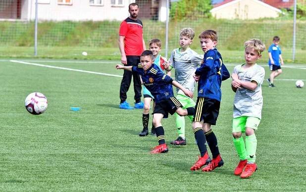 Manchester United se střetl na závěr s výběrem OFS Karlovy Vary.