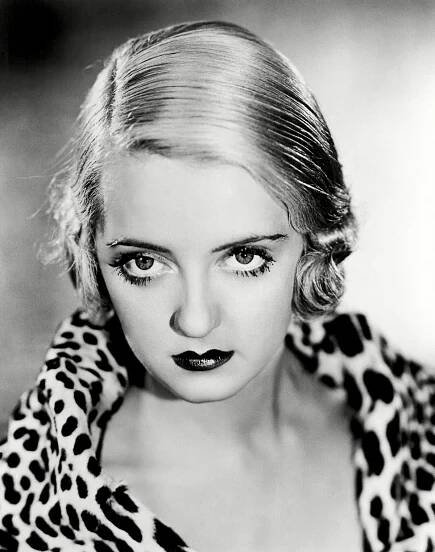 Bette Davis in 1932