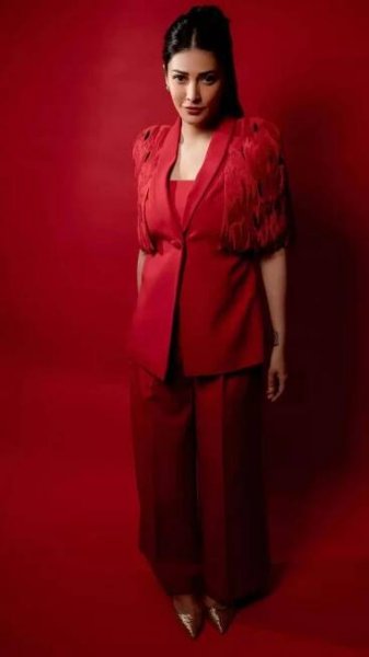 Shruti Haasan Stuns in a Mesmerising Dreamy Red Ensemble