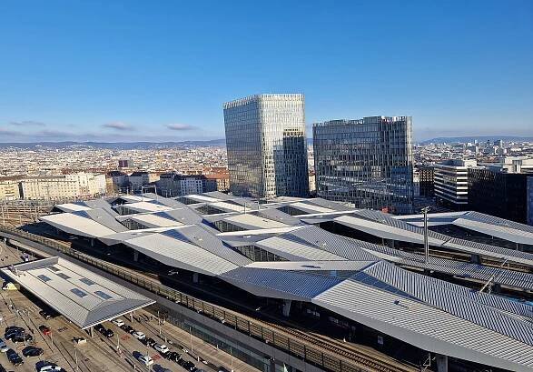 Blick auf das Dach des Hauptbahnhofs (2023)