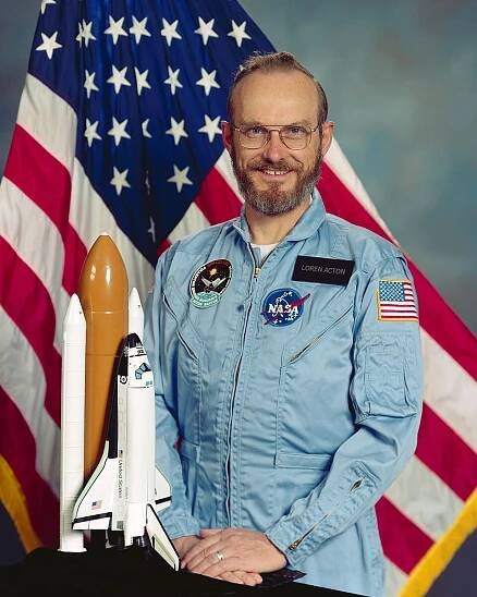 Loren Acton – Wikipedie