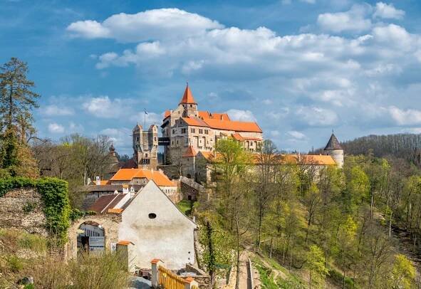 Hrad Pernštejn | Údolí Svratky