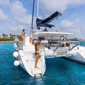 Sail, dive and dine on Bonaire
