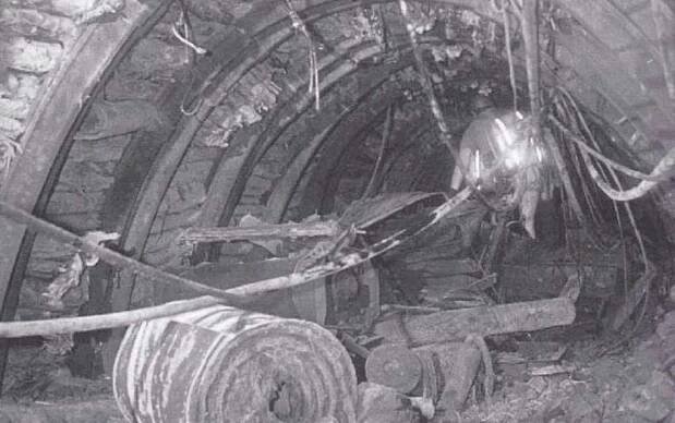 Města, obce, osady, samoty a objekty zaniklé nebo částečně zaniklé (dobové pohlednice, historie, vojenské mapy, místopis