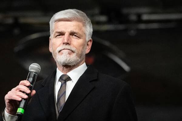 Nastupující prezident Pavel navštívil Ústecký kraj. Potkal starosty a debatoval se studenty i veřejností