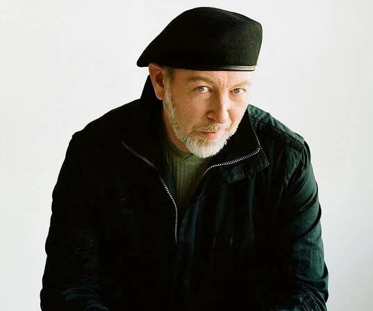 Richard Thompson Biography - Childhood, Life Achievements & Timeline