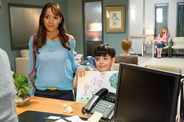 Devious Maids - Long Day's Journey Into Night - Z filmu - Dania Ramirez