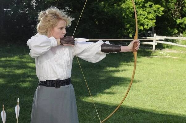 Případy detektiva Murdocha - Murdoch v dámském oblečení - Z filmu - Helene Joy