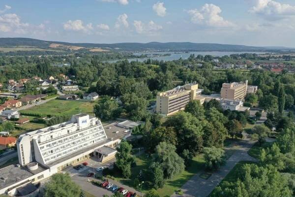 Hotel Máj ***