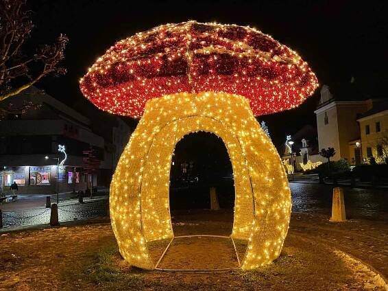 Trhy, betlémy i dopisy Ježíškovi. Advent v Písku pokračuje v zajetých kolejích