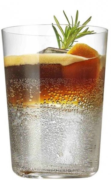 Připravte si doma skvělý míchaný drink s Kinley Tonic Zero -
