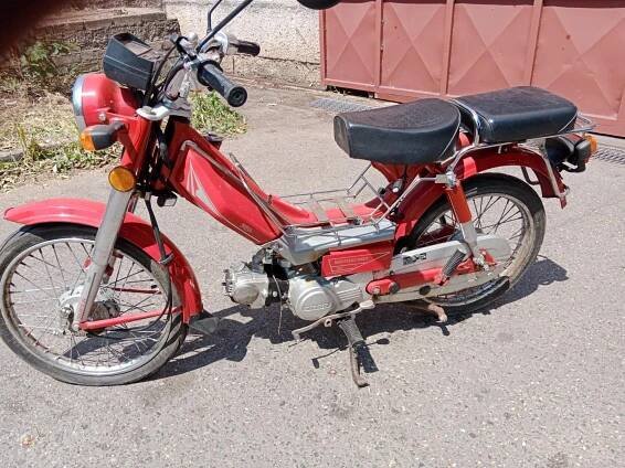 Malý motocykl JAWA Betka!!! - Auto-moto