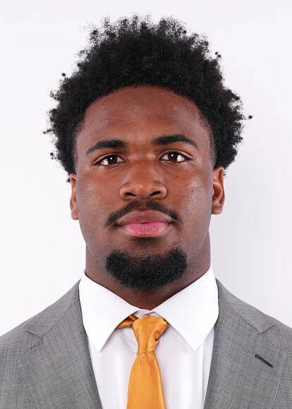 Vanzale Hinton
