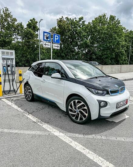 Kúpil som elektromobil, kedy sa mi vráti jeho mega preplatenie? - TECHBOX.sk