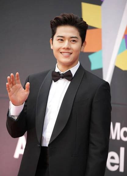 Kim Dong-jun - Wikipedia