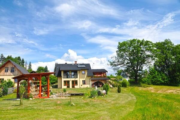 Stavební práce - HAKI lešení pronájem - www.honcu.cz - Michal Honců 
