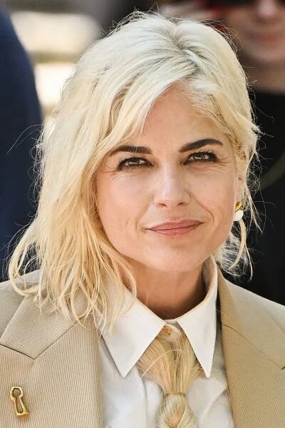 Cast Selma Blair in ‘The White Lotus,’ You Cowards