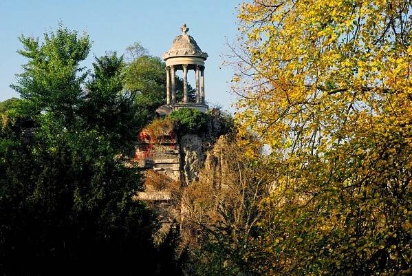 Nineteenth arrondissement of Paris - French Moments