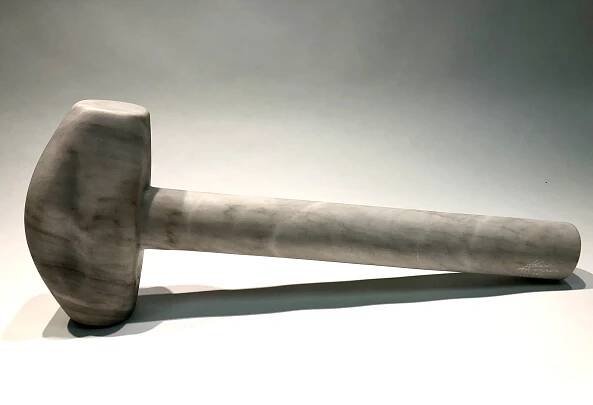 KL_The SledgeHammer-Mega_WhiteMarble_55x20x8cm_01.jpg