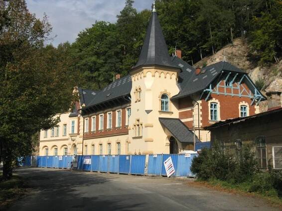 Interiéry opravovaného domu Stallburg si v Kyselce prohlédly desítky lidí