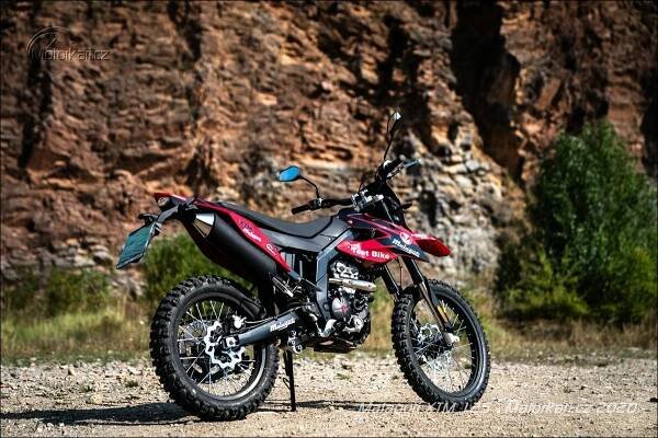 Fotogalerie Malaguti XTM 125: Terénní dváca ve stylu | Motorkáři.cz