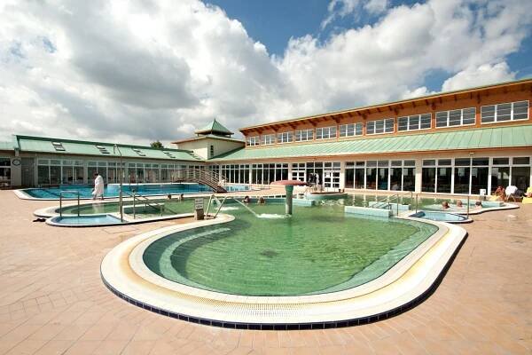 Silvestrovský pobyt, Thermal Hotel Mosonmagyaróvár***, v Mosonmagyaróváru | Akční cena | Recenze návštevníků