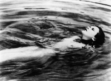 Velký den. Před 80 lety se nahá kráska z Čech Hedy Lamarrová stala matkou wi-fi