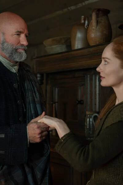 Outlander’s Graham McTavish and Lotte Verbeek on Their Wild Return to the Show