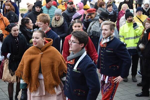 Hodonínští o masopustu hodovali. Městem vonělo uzené maso, koblihy i pálenka