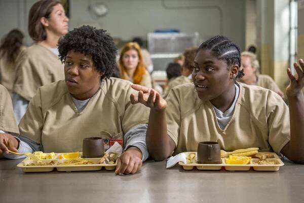 Orange Is the New Black - Úplně jiná díra - Z filmu - Adrienne C. Moore, Danielle Brooks