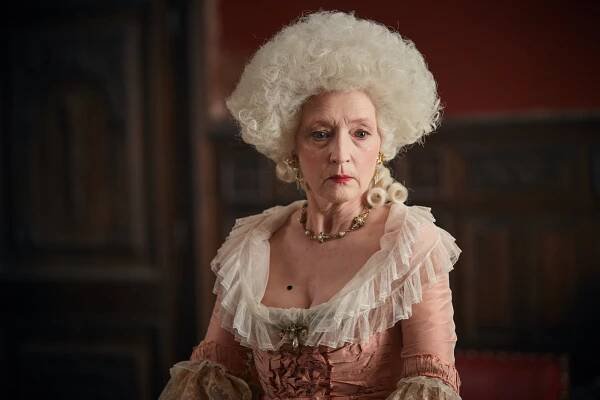 Nevěstky - Epizoda 2 - Z filmu - Lesley Manville