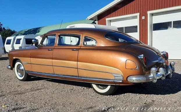 Hudson Hornet V8