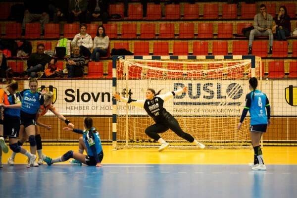 HK Slovan Duslo Šaľa-Banik Most 15.2.2020 | SLOVAN DUSLO ŠAĽA | ženský hádzanársky klub