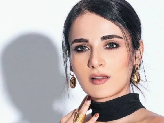 We Love How Radhika Madan Gives The Smokey Eye A Fresh Look