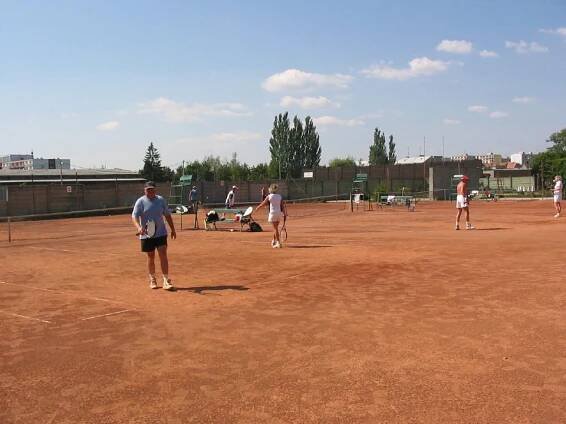 Tenis Areál Dušan Běhal - klub amaterského tenisu, Prostějov : O Areálu