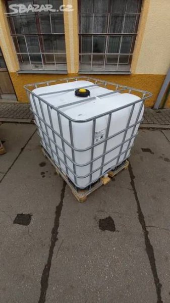 NÁDRŽ 1000 LITRŮ IBC BOX KONTEJNER VODA ZAHRADA