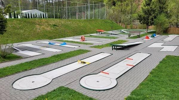 Hluboký dvůr - Minigolf foto 5