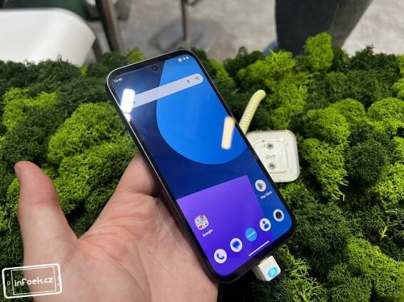 Rozebíratelný mobil Fairphone 5 na veletrhu IFA 2023 – Infoek.cz